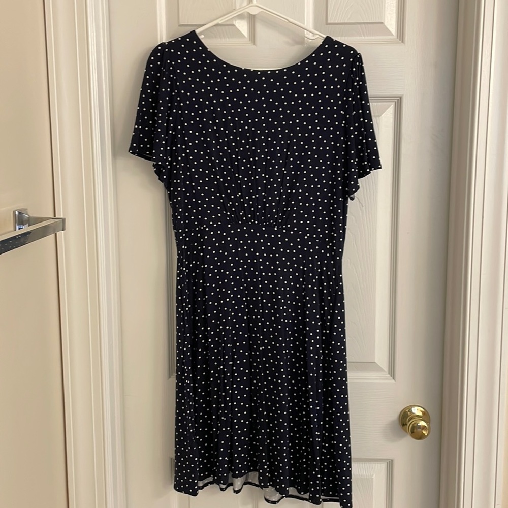 Cute work dress!
